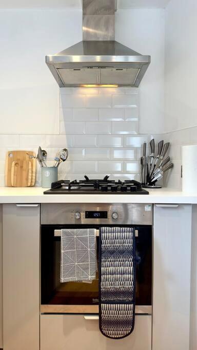 The Quirky Quarter- 2bedrooms Апартаменты *
