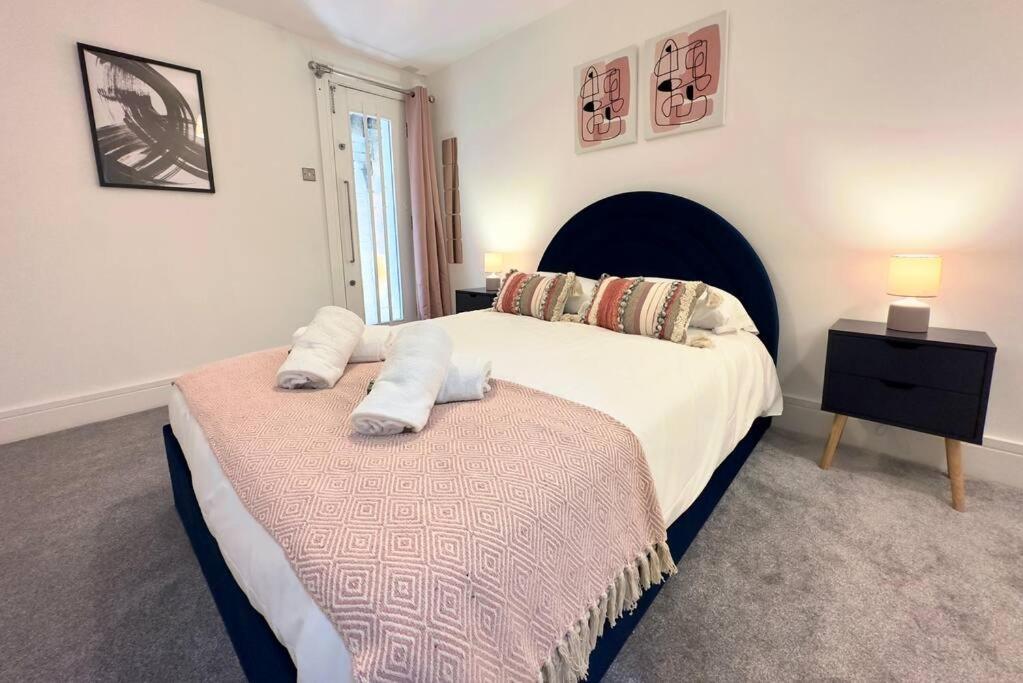 The Quirky Quarter- 2bedrooms Ливерпуль